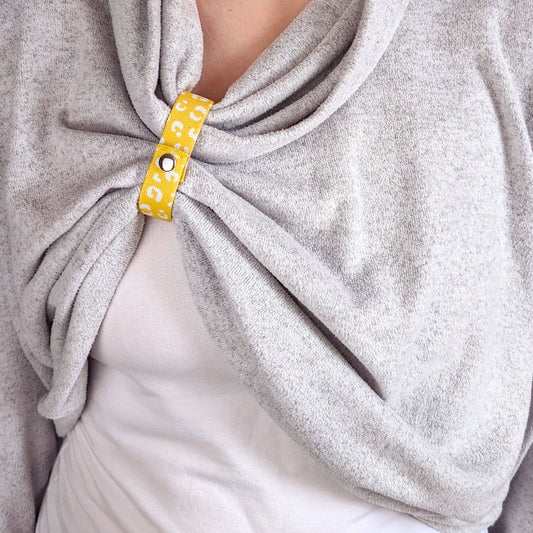 Yellow Leopard Print Breastfeeding Clothing Clip
