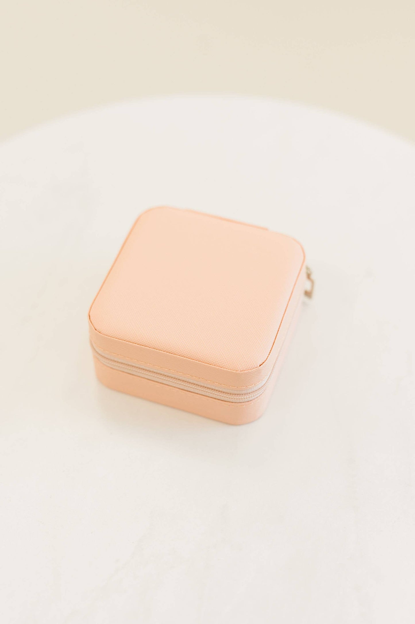 KRISTEN JEWELRY TRAVEL CASE BOX ORGANIZER: Ivory