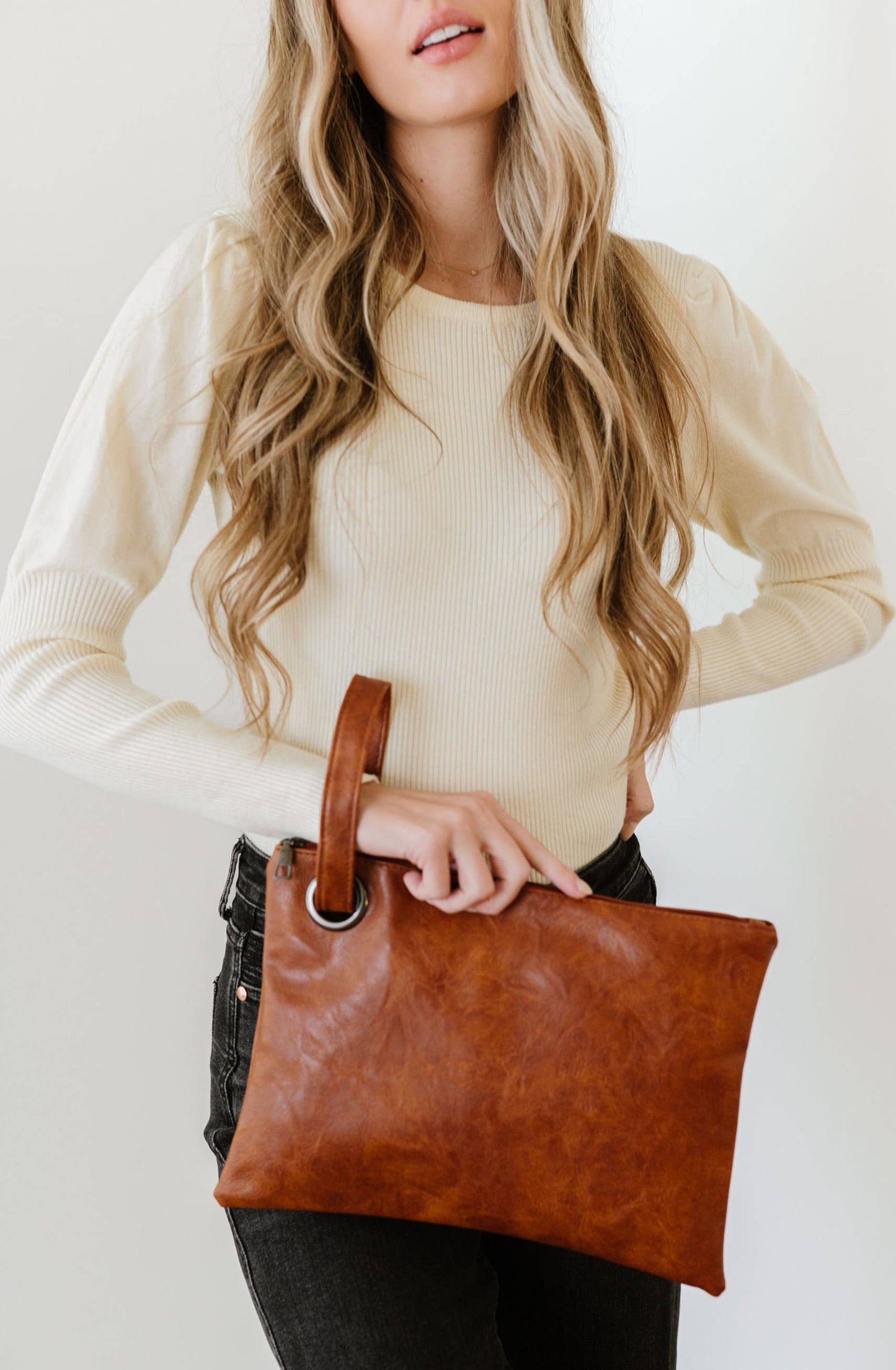 Alexa Oversized Travel Clutch: Mauve