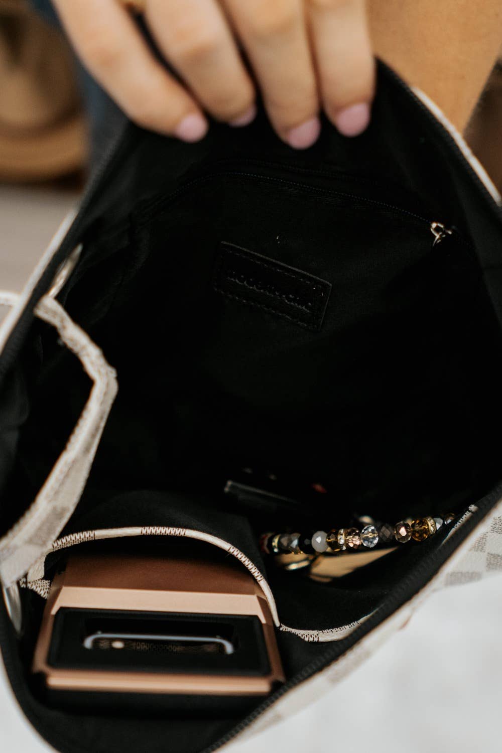 Alexa Oversized Travel Clutch: Mauve